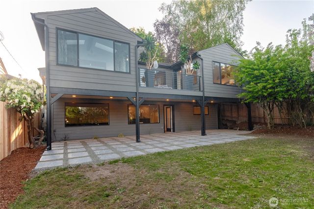 7210 Seward Park Avenue S, Seattle, WA 98118