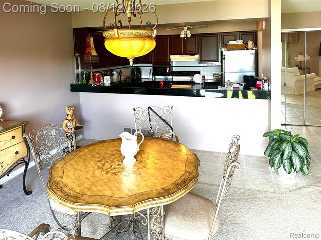 4932 Lake Point Drive, Waterford, MI 48329