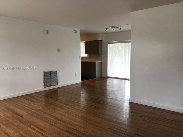 801 Albatross St, Miami Springs, FL 33166