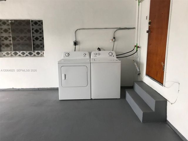 801 Albatross St, Miami Springs, FL 33166
