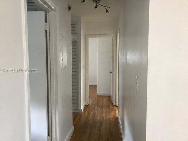 801 Albatross St, Miami Springs, FL 33166