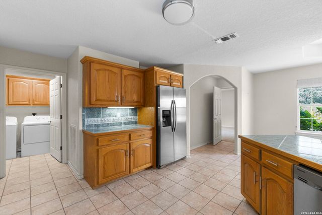 145 Schlamp Bay, Canyon Lake, TX 78133