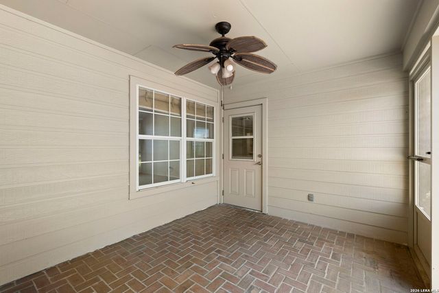 145 Schlamp Bay, Canyon Lake, TX 78133