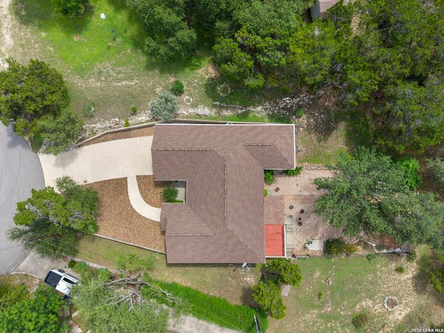 145 Schlamp Bay, Canyon Lake, TX 78133