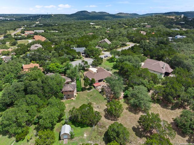 145 Schlamp Bay, Canyon Lake, TX 78133
