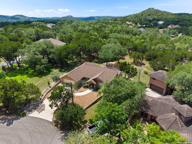145 Schlamp Bay, Canyon Lake, TX 78133