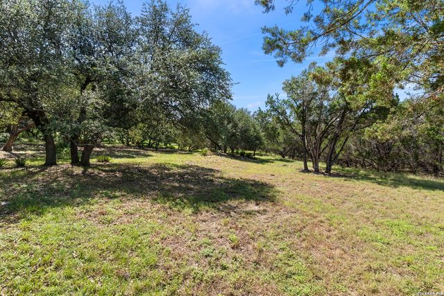 145 Schlamp Bay, Canyon Lake, TX 78133