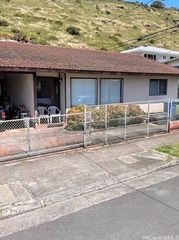 1760 Palolo Avenue, Honolulu, HI 96816