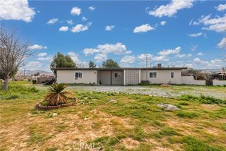 13755 Lakota, Apple Valley, CA 92307