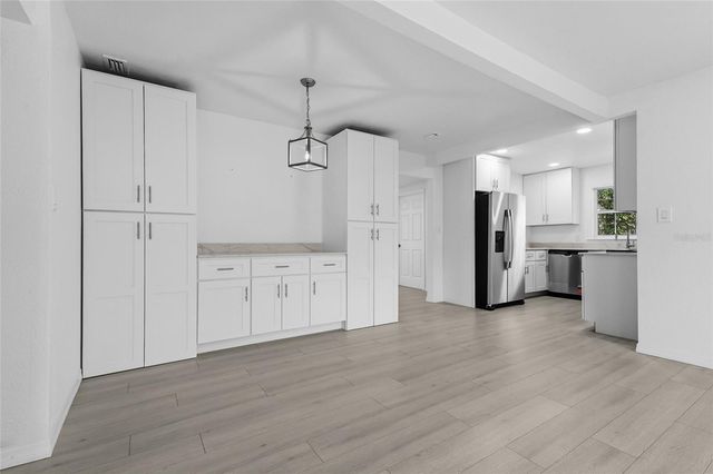 2901 POPLAR STREET, Sarasota, FL 34237