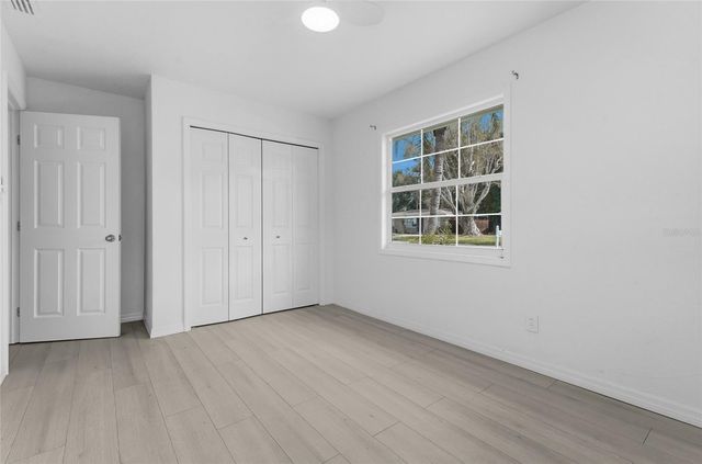 2901 POPLAR STREET, Sarasota, FL 34237