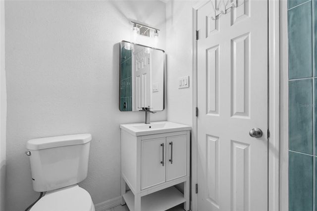 2901 POPLAR STREET, Sarasota, FL 34237