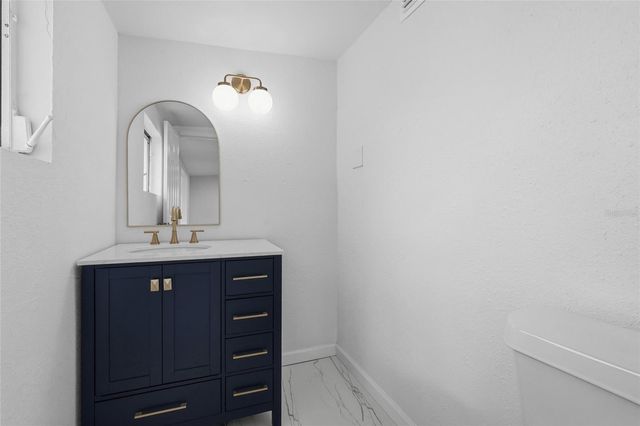 2901 POPLAR STREET, Sarasota, FL 34237