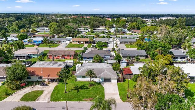 2901 POPLAR STREET, Sarasota, FL 34237