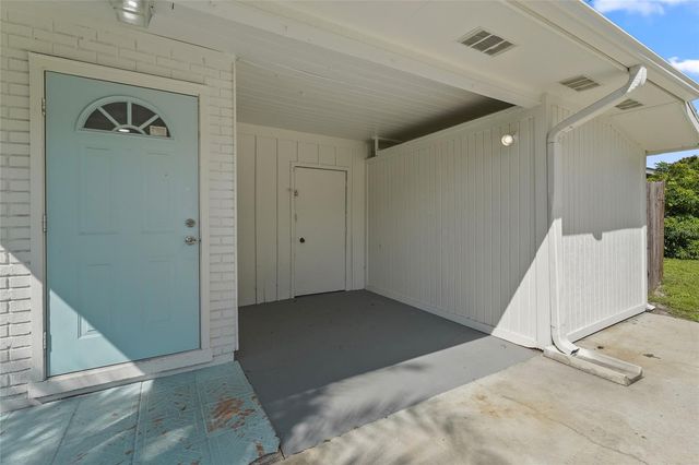 2901 POPLAR STREET, Sarasota, FL 34237