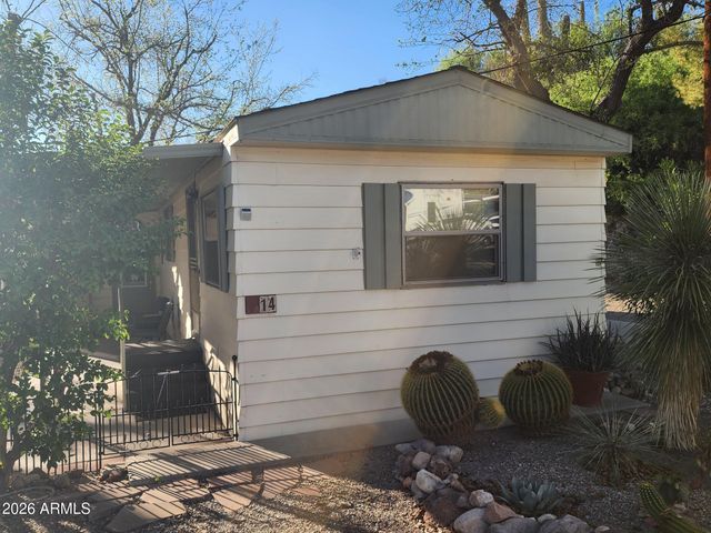 610 Jack Burden Road 14, Wickenburg, AZ 85390