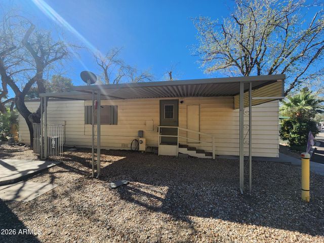 610 Jack Burden Road 14, Wickenburg, AZ 85390