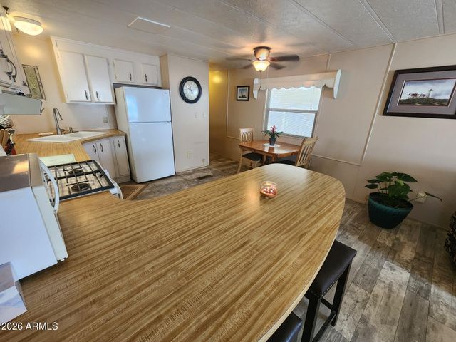 610 Jack Burden Road 14, Wickenburg, AZ 85390