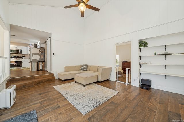 13038 HUNTERS BREEZE ST, San Antonio, TX 78230