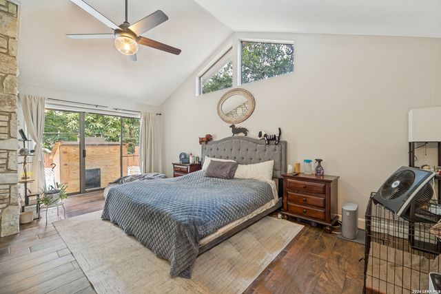 13038 HUNTERS BREEZE ST, San Antonio, TX 78230