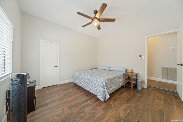 13038 HUNTERS BREEZE ST, San Antonio, TX 78230