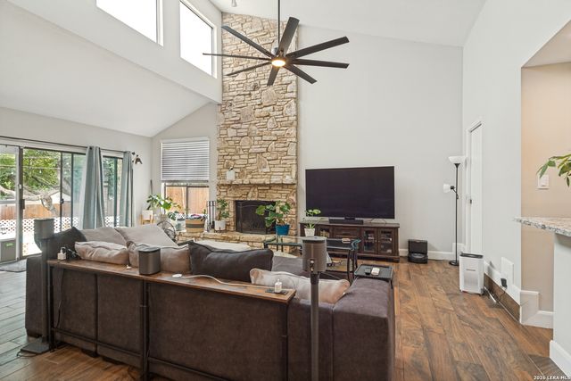 13038 HUNTERS BREEZE ST, San Antonio, TX 78230