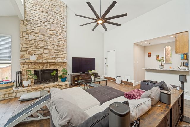 13038 HUNTERS BREEZE ST, San Antonio, TX 78230