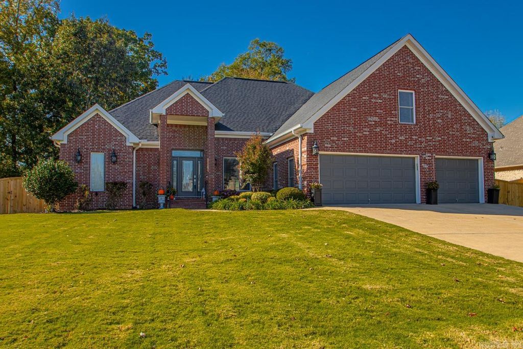 5805 Westminster, Benton, AR 72019