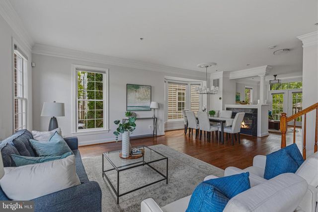 4138 TIMBER LOG WAY, Fairfax, VA 22030