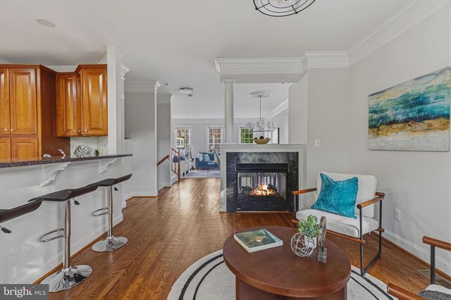 4138 TIMBER LOG WAY, Fairfax, VA 22030