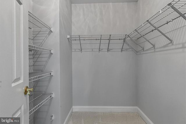4138 TIMBER LOG WAY, Fairfax, VA 22030