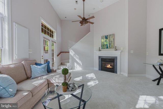4138 TIMBER LOG WAY, Fairfax, VA 22030