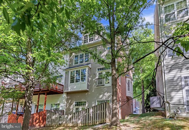 4138 TIMBER LOG WAY, Fairfax, VA 22030