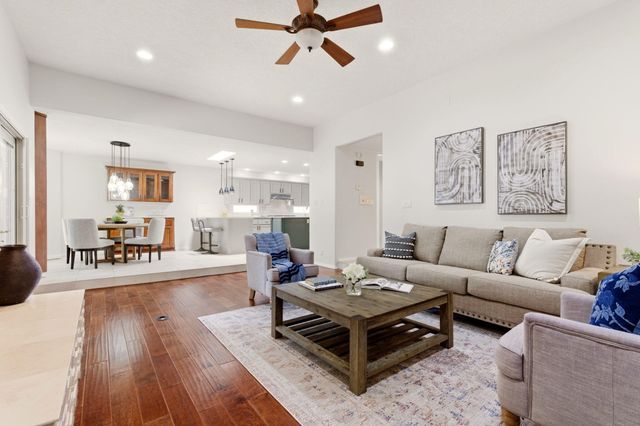 10608 Prestwick NE, Albuquerque, NM 87111