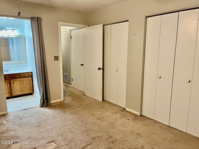 8 Battery Lane, Beaufort, SC 29902