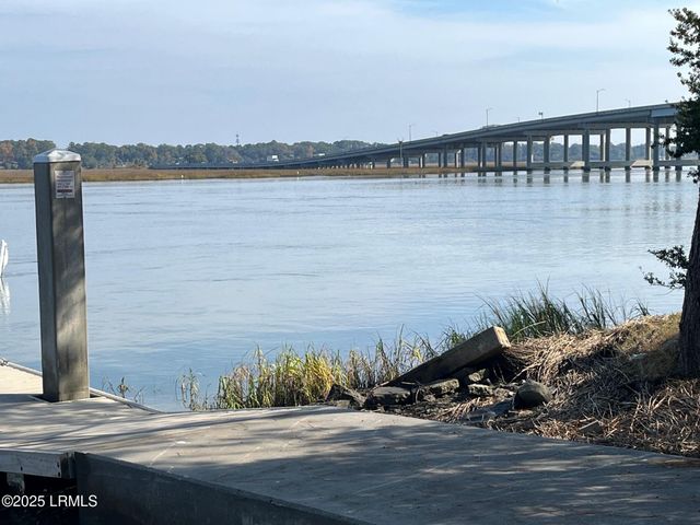 8 Battery Lane, Beaufort, SC 29902