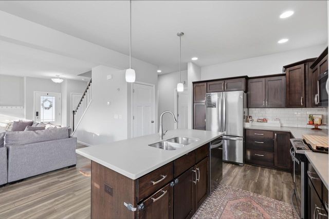 1137 Okeeffe Avenue, Sun Prairie, WI 53590