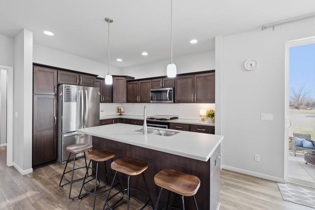 1137 Okeeffe Avenue, Sun Prairie, WI 53590