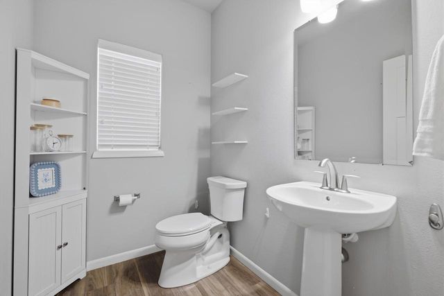 1137 Okeeffe Avenue, Sun Prairie, WI 53590