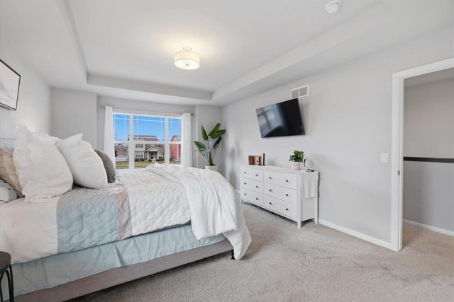 1137 Okeeffe Avenue, Sun Prairie, WI 53590