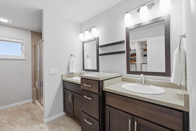 1137 Okeeffe Avenue, Sun Prairie, WI 53590