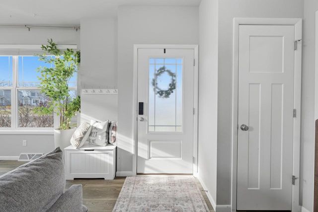 1137 Okeeffe Avenue, Sun Prairie, WI 53590