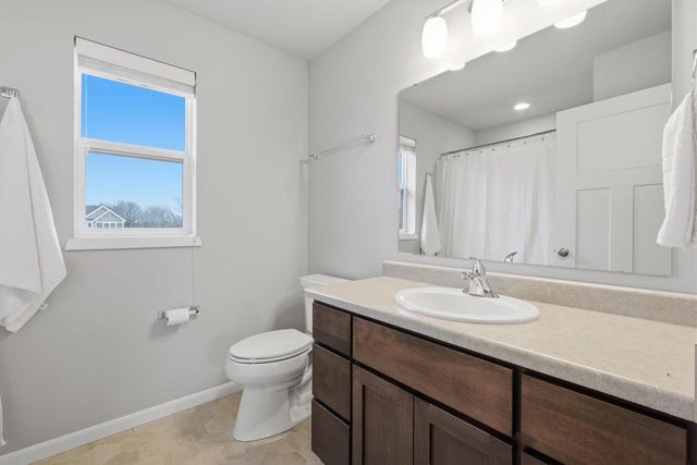 1137 Okeeffe Avenue, Sun Prairie, WI 53590