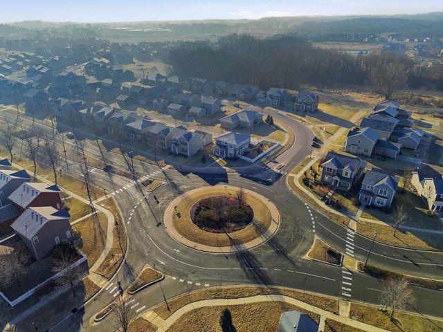 1137 Okeeffe Avenue, Sun Prairie, WI 53590