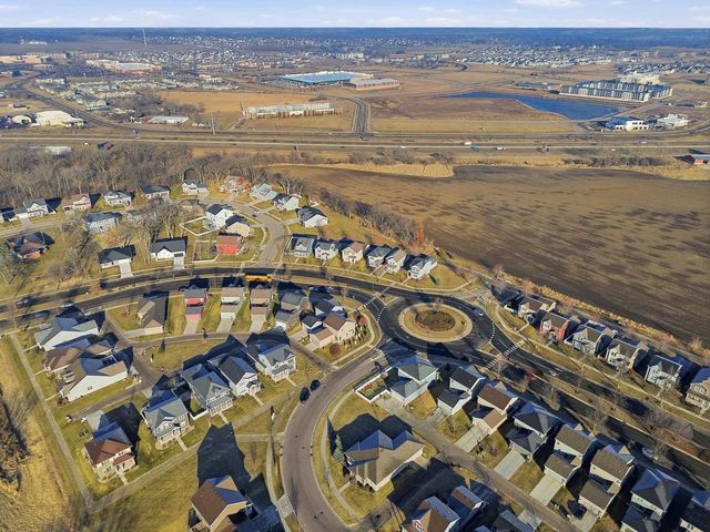 1137 Okeeffe Avenue, Sun Prairie, WI 53590