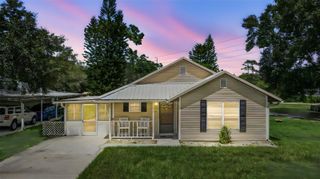 677 E WARNER STREET, Groveland, FL 34736