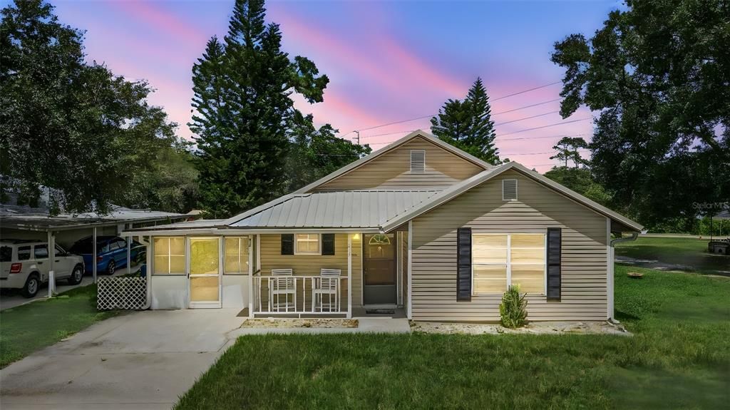 677 WARNER STREET, Groveland, FL 34736