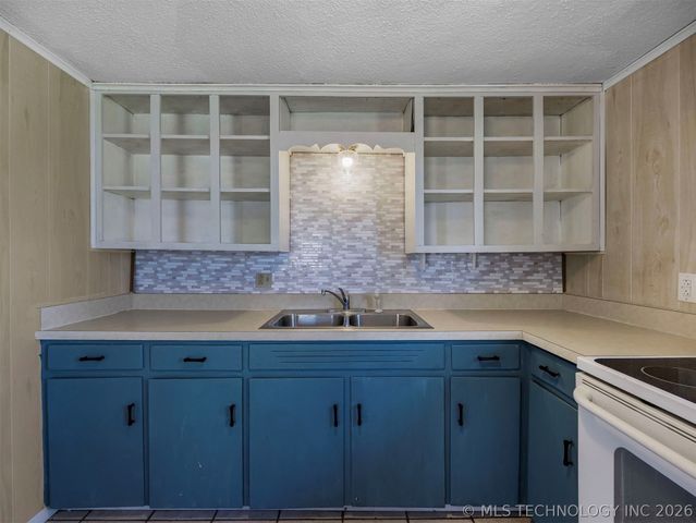 125 S Pecan Street, Oologah, OK 74053