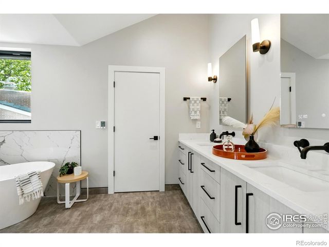 2860 Table Mesa Drive, Boulder, CO 80305