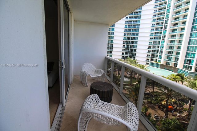 10275 Collins Ave 833, Bal Harbour, FL 33154